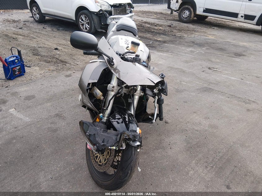 2003 Honda Cbr VIN JH2SC50063M104137 IAAI salvage auction — SIDE, Salvage (South Carolina), sold $50 on 2026-07-28 (photo 5)