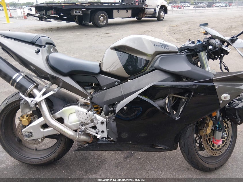 2003 Honda Cbr VIN JH2SC50063M104137 IAAI salvage auction — SIDE, Salvage (South Carolina), sold $50 on 2026-07-28 (photo 8)