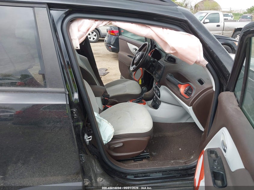 2017 Jeep Renegade VIN ZACCJBBBXHPG09753 IAAI salvage auction — FRONT END, Salvage (Illinois), sold $1,000 on 2026-07-27 (photo 5)