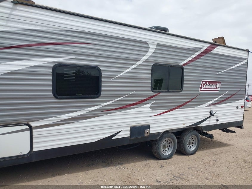 2018 Coleman 21' travel trailer VIN 4YDT21527JH935491 IAAI salvage auction — HAIL, Original (Texas), sold $2,850 on 2026-07-28 (photo 6)
