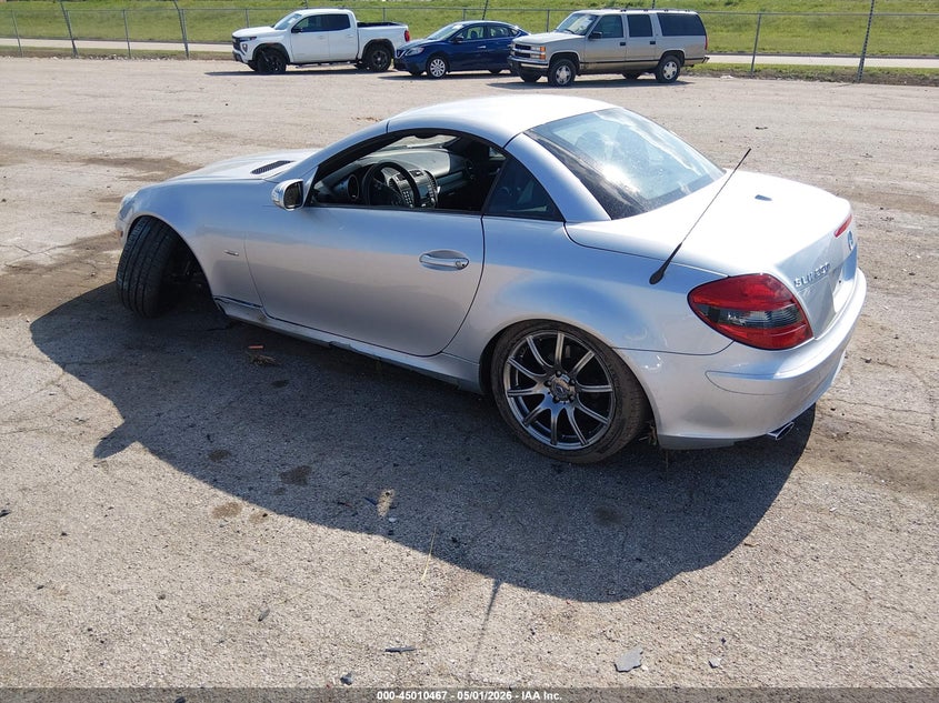 2008 Mercedes-benz Slk-class VIN WDBWK54F78F185171 IAAI salvage auction — LEFT & RIGHT, Salvage (Illinois), sold $475 on 2026-08-19 (photo 3)