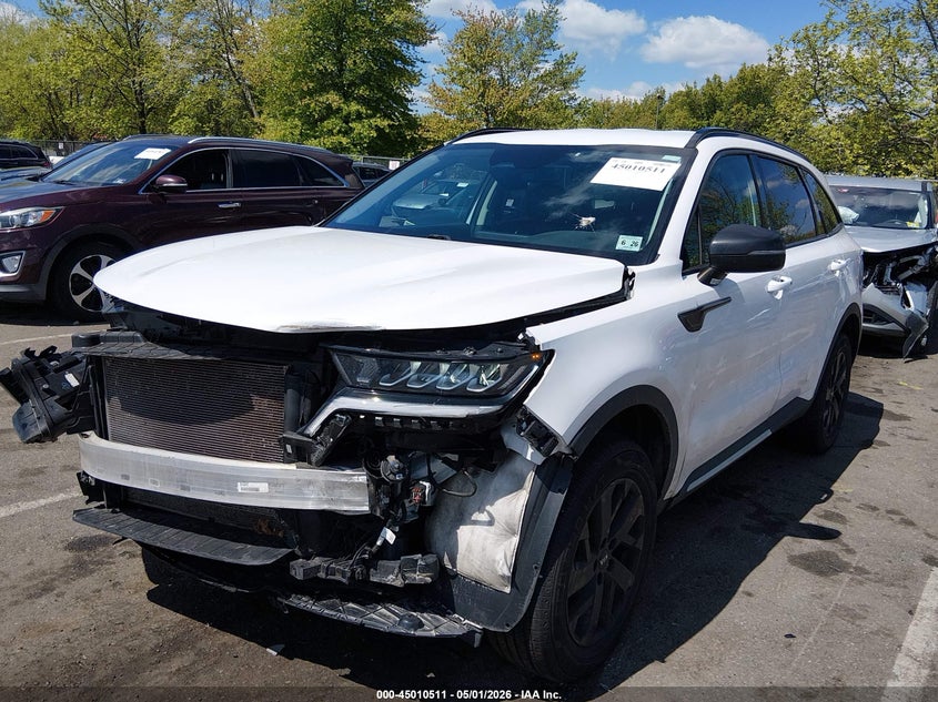 2021 Kia Sorento VIN 5XYRLDLC6MG002198 IAAI salvage auction — FRONT & REAR, Salvage (New Jersey), sold $5,100 on 2026-08-01 (photo 2)