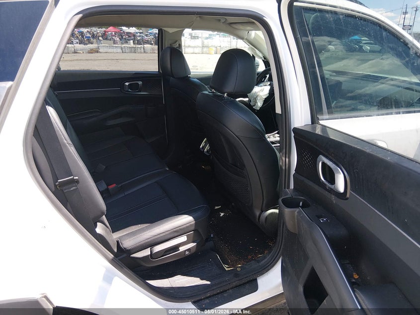 2021 Kia Sorento VIN 5XYRLDLC6MG002198 IAAI salvage auction — FRONT & REAR, Salvage (New Jersey), sold $5,100 on 2026-08-01 (photo 8)