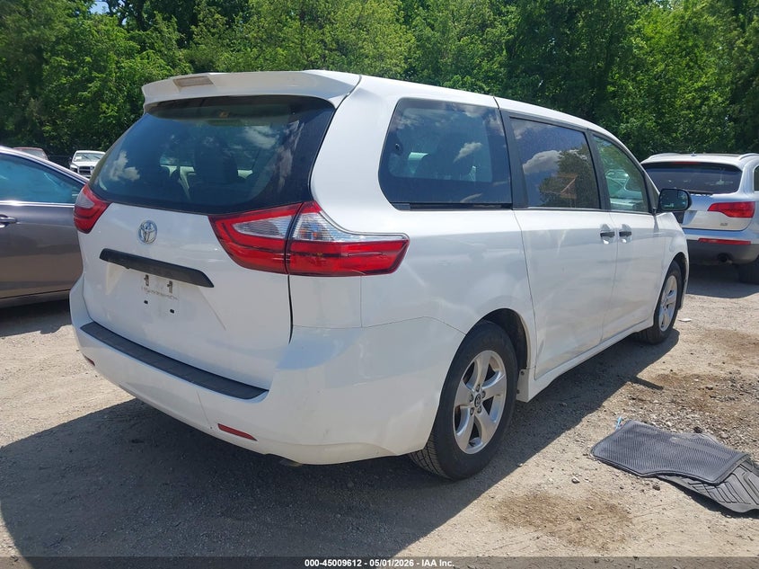 2018 Toyota Sienna VIN 5TDZZ3DC7JS960725 IAAI salvage auction — FRONT END, Salvage (Kansas), sold $5,300 on 2026-07-22 (photo 4)