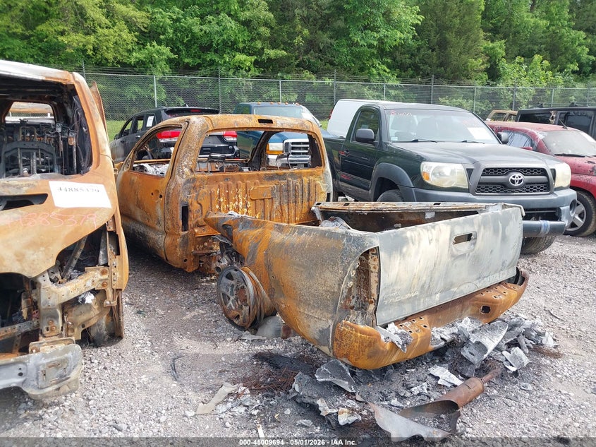 2010 Toyota Tacoma VIN 5TEPX4EN1AZ715196 IAAI salvage auction — TOTAL BURN, Non-Repairable (Tennessee), sold $100 on 2026-07-08 (photo 3)