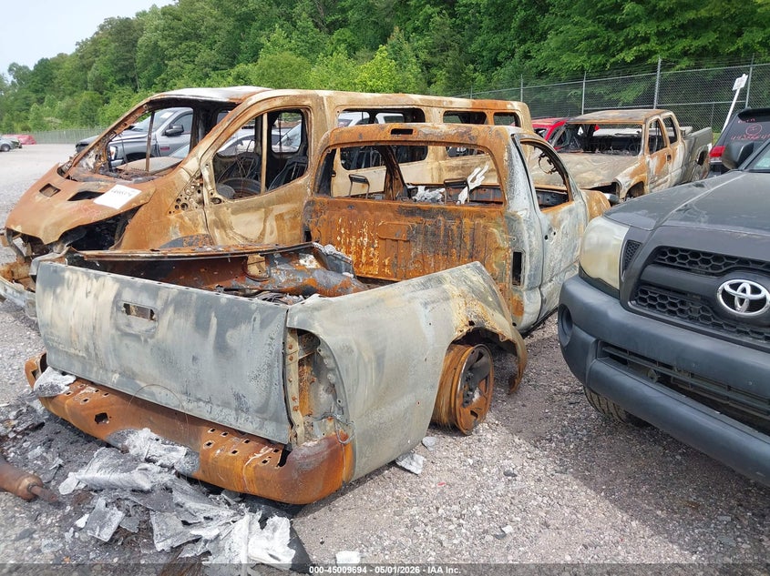 2010 Toyota Tacoma VIN 5TEPX4EN1AZ715196 IAAI salvage auction — TOTAL BURN, Non-Repairable (Tennessee), sold $100 on 2026-07-08 (photo 4)