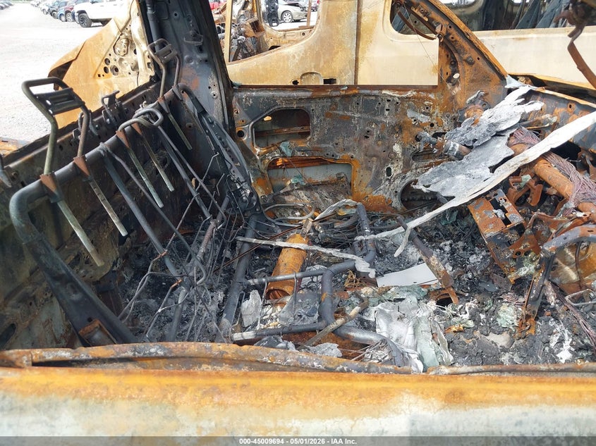 2010 Toyota Tacoma VIN 5TEPX4EN1AZ715196 IAAI salvage auction — TOTAL BURN, Non-Repairable (Tennessee), sold $100 on 2026-07-08 (photo 8)