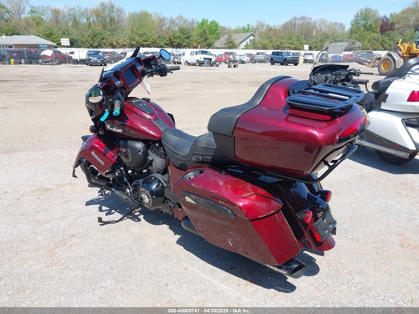 2024 Indian motorcycle co. Roadmaster VIN 56KTK9BB0R3429963 IAAI salvage auction — FRONT END, Salvage (Indiana), sold $7,600 on 2026-07-16 (photo 3)