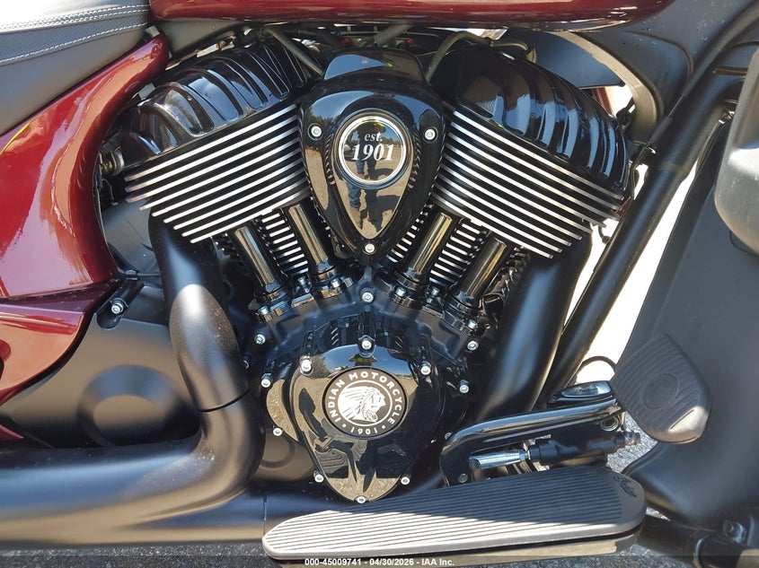 2024 Indian motorcycle co. Roadmaster VIN 56KTK9BB0R3429963 IAAI salvage auction — FRONT END, Salvage (Indiana), sold $7,600 on 2026-07-16 (photo 8)
