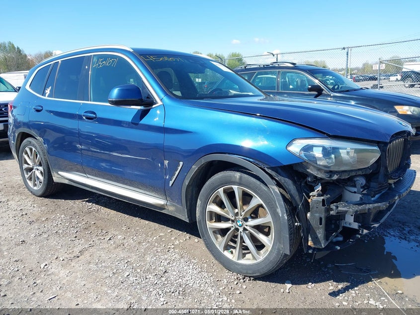 2019 BMW X3 VIN 5UXTR9C58KLR08761 — IAAI salvage auction photo