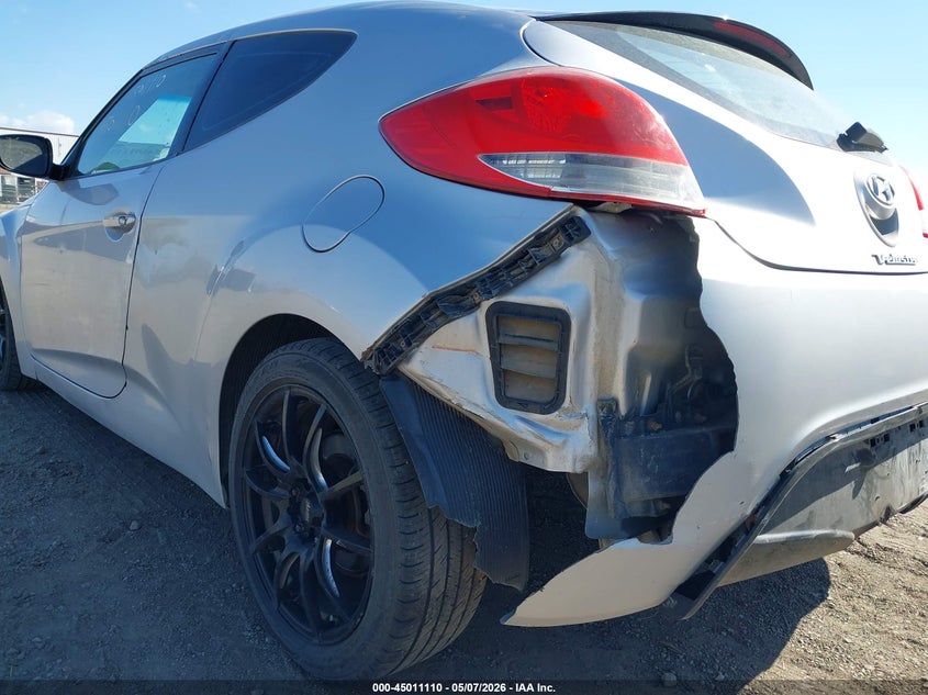 2012 Hyundai Veloster VIN KMHTC6AD2CU030697 IAAI salvage auction — LEFT REAR, Salvage (North Dakota), sold $450 on 2026-07-09 (photo 6)