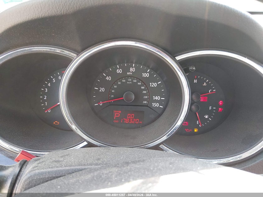 2011 Kia Sorento VIN 5XYKUCA18BG142762 IAAI salvage auction — NORMAL WEAR, Salvage (Texas), sold $875 on 2026-07-28 (photo 7)