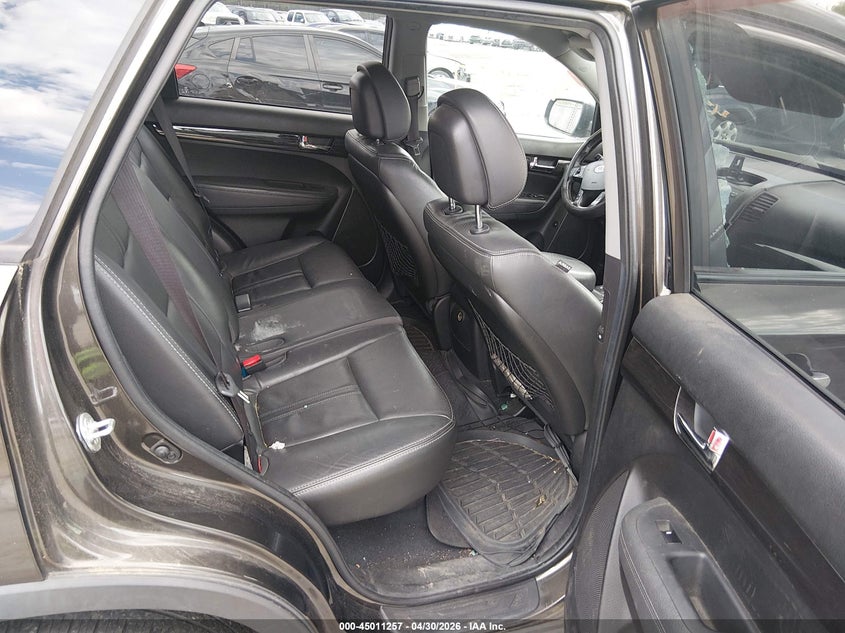 2011 Kia Sorento VIN 5XYKUCA18BG142762 IAAI salvage auction — NORMAL WEAR, Salvage (Texas), sold $875 on 2026-07-28 (photo 8)