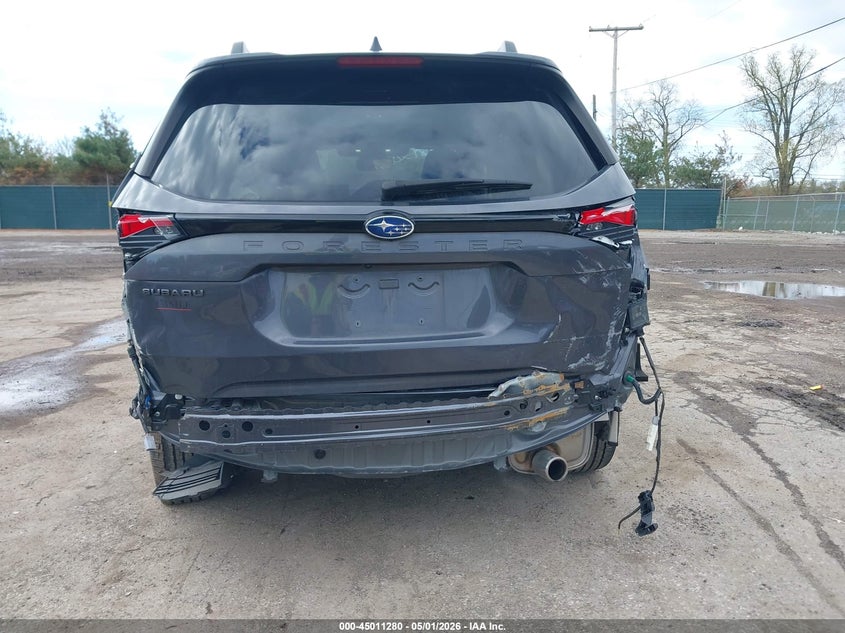 2025 Subaru Forester VIN JF2SLDRC0SH442187 IAAI salvage auction — REAR END, Wait Title, sold $8,100 on 2026-07-14 (photo 6)