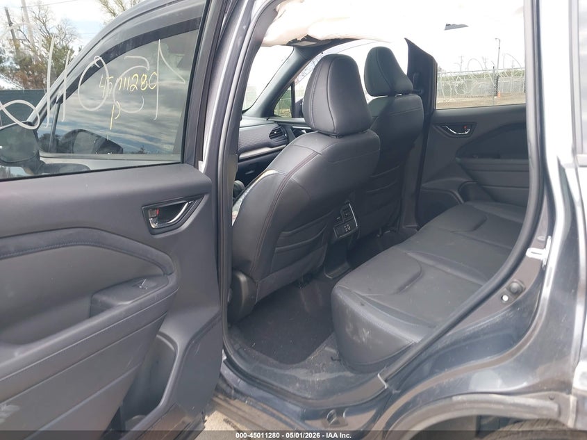 2025 Subaru Forester VIN JF2SLDRC0SH442187 IAAI salvage auction — REAR END, Wait Title, sold $8,100 on 2026-07-14 (photo 8)