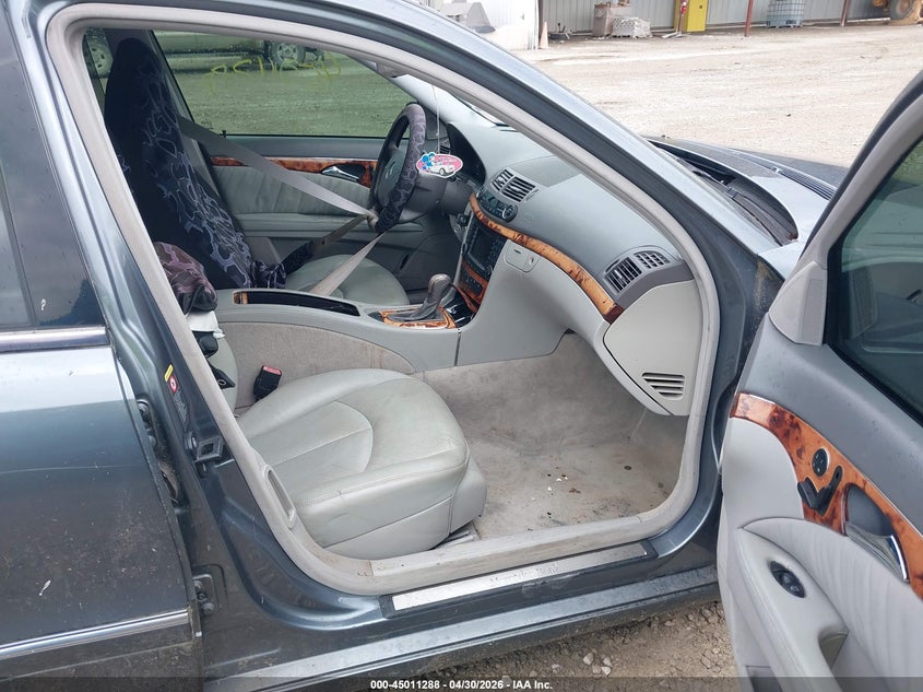 2005 Mercedes-benz E-klasse VIN WDBUH83J05X176234 IAAI salvage auction — NORMAL WEAR, Original (Ohio), sold $525 on 2026-07-22 (photo 5)