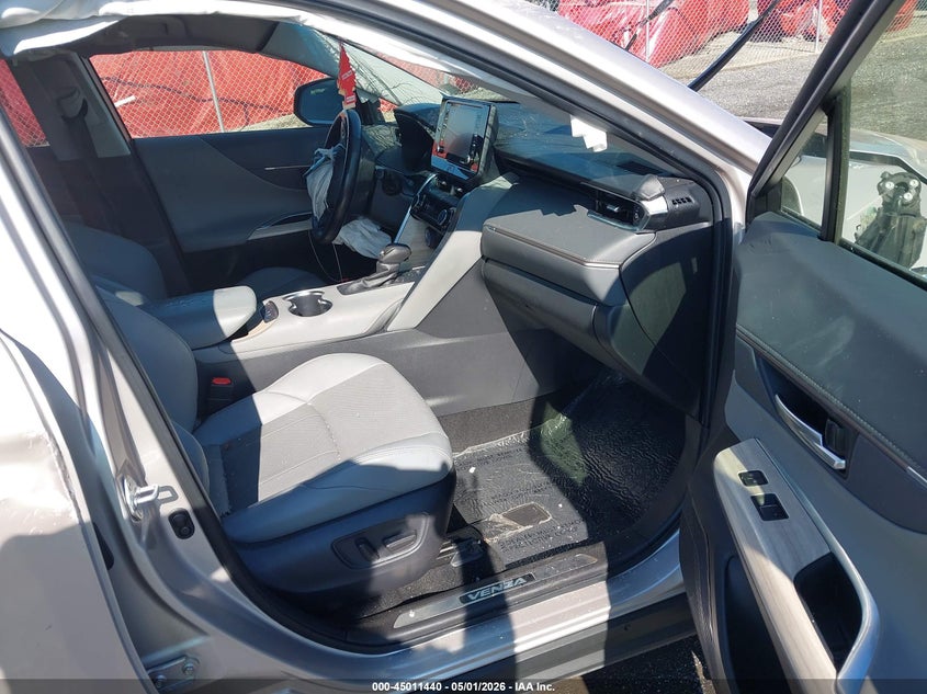 2021 Toyota Venza VIN JTEAAAAH7MJ033276 IAAI salvage auction — ALL OVER, Salvage - Greater Than 75% (Maryland), sold $3,000 on 2026-07-20 (photo 5)