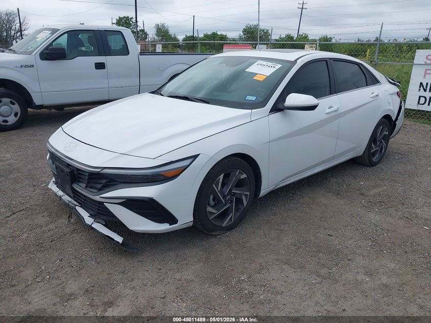 2025 Hyundai Elantra VIN KMHLS4DG2SU953029 IAAI salvage auction — FRONT & REAR, Original (Texas), sold $8,000 on 2026-07-21 (photo 2)