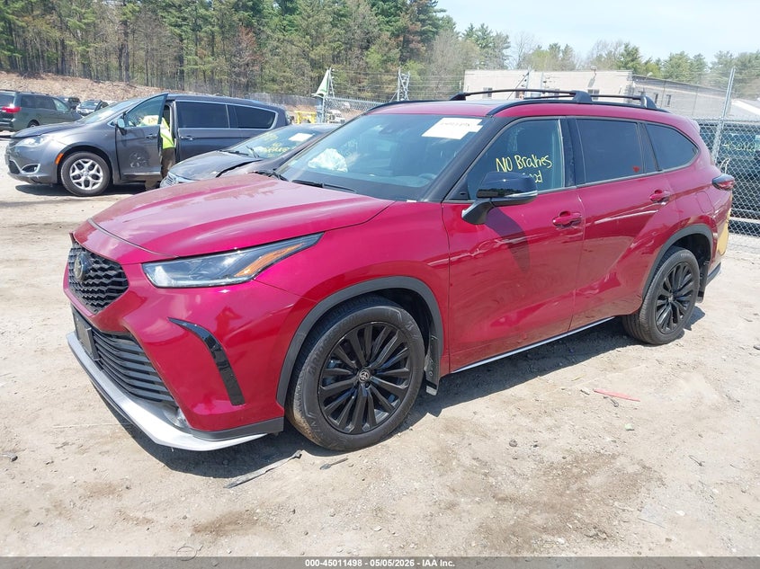 2024 Toyota Highlander VIN 5TDKDRBH1RS565498 IAAI salvage auction — RIGHT FRONT, Salvage (Massachusetts), sold $16,600 on 2026-07-24 (photo 2)