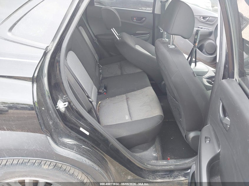2020 Hyundai Kona VIN KM8K2CAA4LU437908 IAAI salvage auction — HAIL, Salvage (Iowa), sold $2,700 on 2026-07-29 (photo 8)