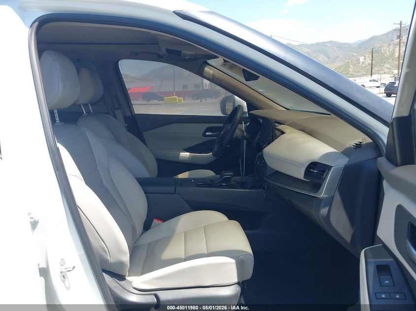 2024 Nissan Rogue VIN JN8BT3BA1RW359346 IAAI salvage auction — INTERIOR BURN, Salvage (California), sold $7,500 on 2026-07-08 (photo 5)