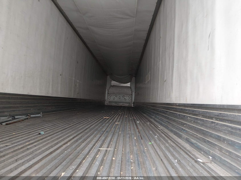 2017 Utility trailer mfg Unknown VIN 1UYVS253XHU819926 IAAI salvage auction — REAR END, Junk Bill Of Sale Mv2459 (Wisconsin), sold $5,950 on 2026-09-23 (photo 5)
