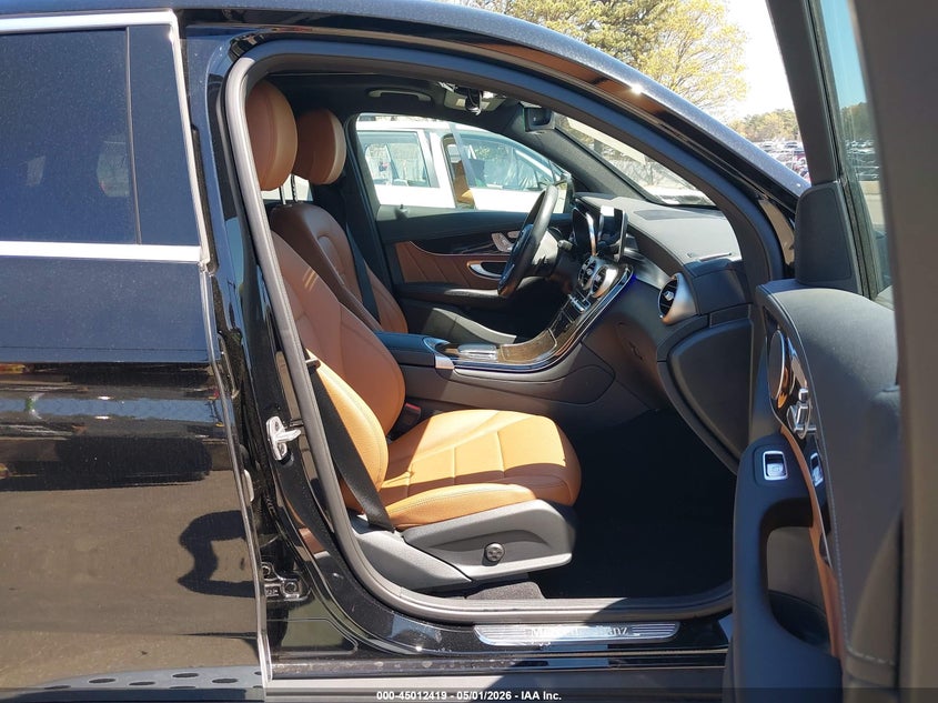 2022 Mercedes-benz Glc VIN W1N0J8EB6NG047448 IAAI salvage auction — REAR END, Mv-907A (New York), sold $19,100 on 2026-07-09 (photo 5)