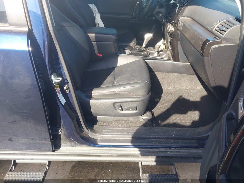 2019 Toyota 4runner VIN JTEBU5JR8K5702771 IAAI salvage auction — LEFT SIDE, Original (Texas), sold $12,200 on 2026-07-28 (photo 5)