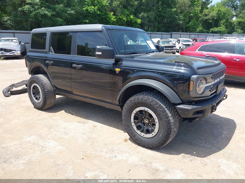 2024 Ford Bronco VIN 1FMEE9BP5RLB17084 — IAAI salvage auction photo