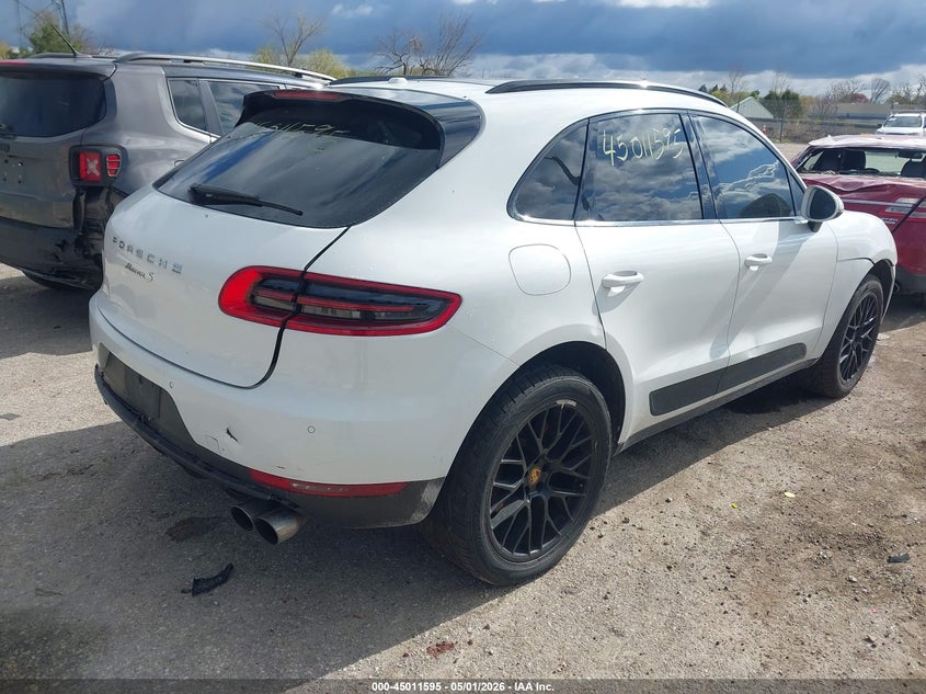 2017 Porsche Macan VIN WP1AB2A56HLB12556 IAAI salvage auction — REAR END, Wait Title, sold $5,300 on 2026-07-07 (photo 4)
