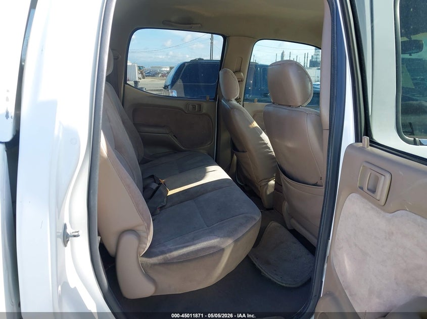 2004 Toyota Tacoma VIN 5TEGN92N14Z335416 IAAI salvage auction — FRONT & REAR, Salvage (California), sold $1,750 on 2026-07-08 (photo 8)