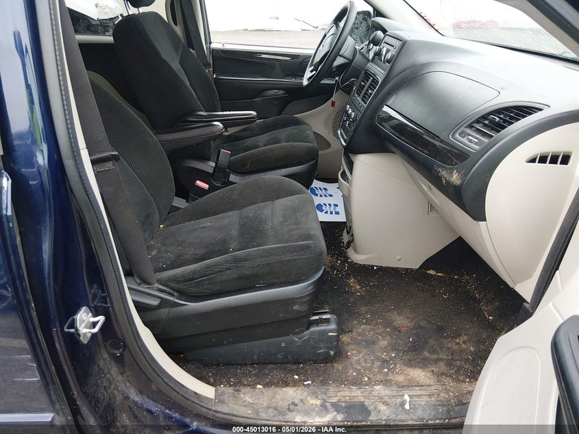 2016 Dodge Caravan VIN 2C4RDGBGXGR105675 IAAI salvage auction — LEFT FRONT, Salvage (Mississippi), sold $25 on 2026-10-01 (photo 5)