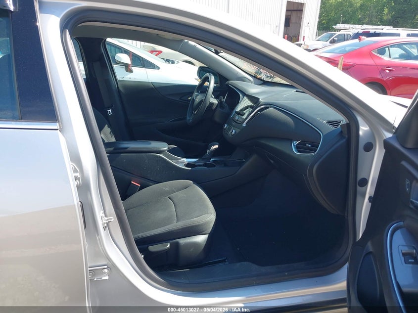 2021 Chevrolet Malibu VIN 1G1ZD5ST7MF045769 IAAI salvage auction — NORMAL WEAR, Repossession Paperwork (Georgia), sold $9,400 on 2026-07-23 (photo 5)