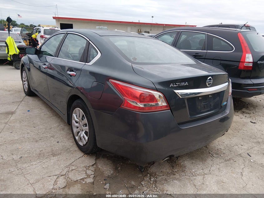 2013 Nissan Altima VIN 1N4AL3AP8DC253120 IAAI salvage auction — NORMAL WEAR, Clear (Florida), sold $850 on 2026-07-11 (photo 3)