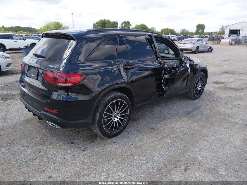 2021 Mercedes-benz Glc VIN W1N0G8EB4MF991123 IAAI salvage auction — RIGHT SIDE, Salvage (Illinois), sold $15,900 on 2026-07-08 (photo 4)