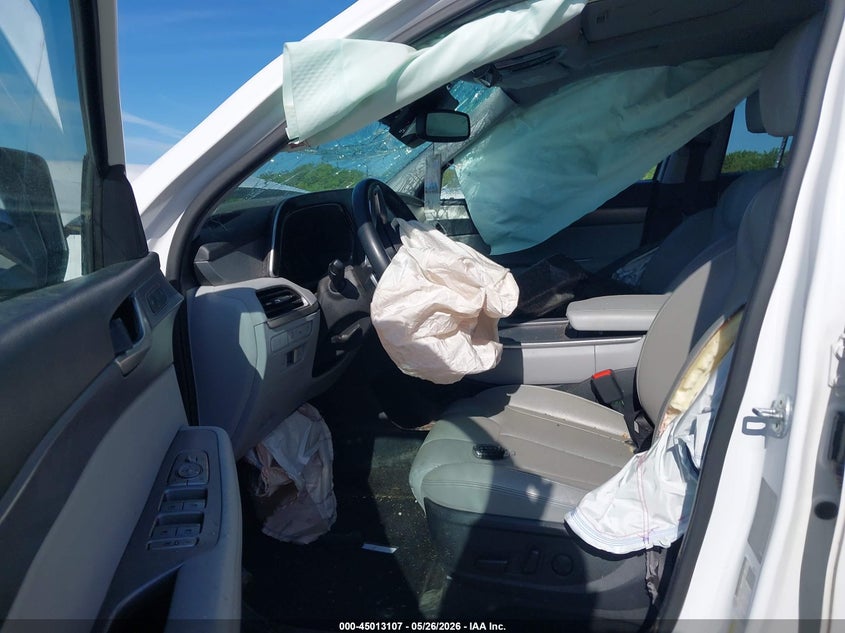 2021 Hyundai Palisade VIN KM8R4DHEXMU253288 IAAI salvage auction — ROLLOVER, Salvage (Massachusetts), sold $1,850 on 2026-07-17 (photo 5)