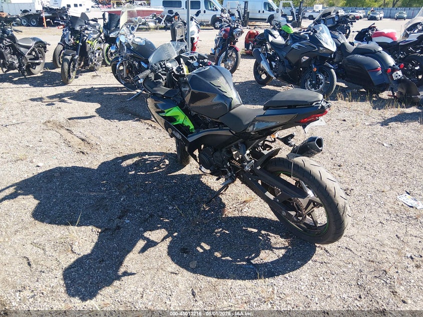 2023 Kawasaki Ninja VIN JKAEXKH1XPDAP5296 IAAI salvage auction — FRONT END, Salvage (Utah), sold $1,050 on 2026-07-08 (photo 3)