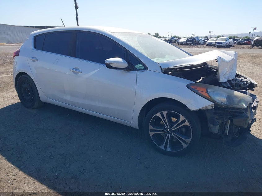2016 Kia Forte VIN KNAFX5A82G5631205 IAAI salvage auction — FRONT END, Salvage (Arizona), sold $200 on 2026-07-28 (photo 1)