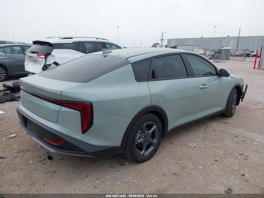 2026 Kia K4 VIN 3KPFT4DE0TE278780 IAAI salvage auction — FRONT END, Original (Texas), sold $7,700 on 2026-07-09 (photo 4)