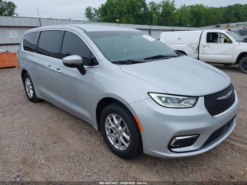 2023 Chrysler Pacifica VIN 2C4RC1BG2PR535233 — IAAI salvage auction photo