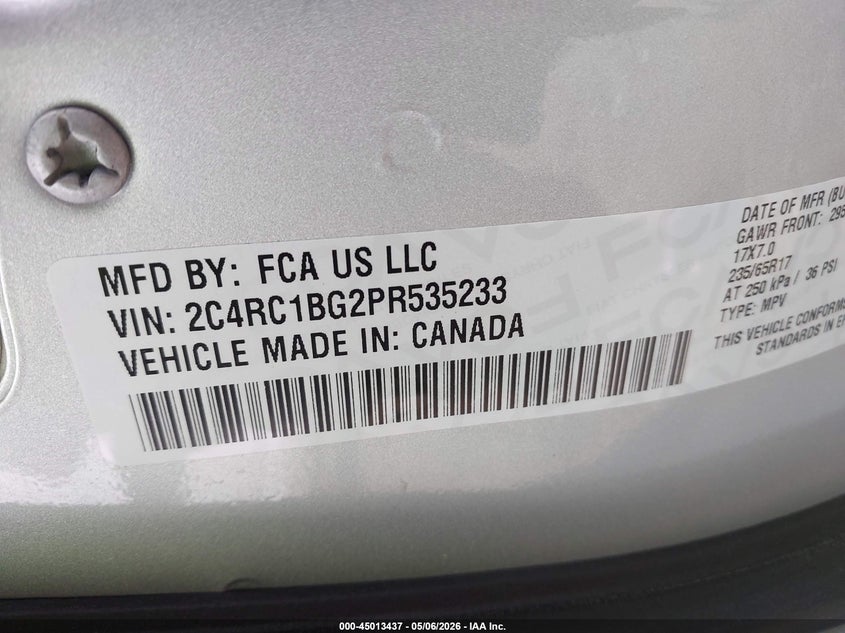 2023 Chrysler Pacifica VIN 2C4RC1BG2PR535233 IAAI salvage auction — RIGHT SIDE, Salvage (Louisiana), sold $7,200 on 2026-07-29 (photo 9)