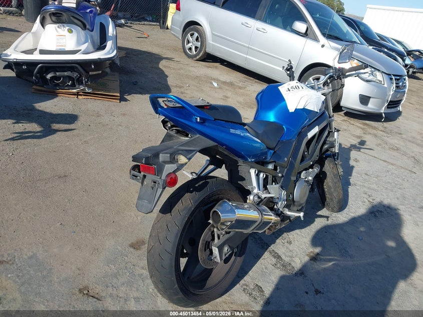 2006 Suzuki Sv650 VIN JS1VP53AX62105462 IAAI salvage auction — FRONT END, Salvage (California), sold $100 on 2026-07-08 (photo 4)