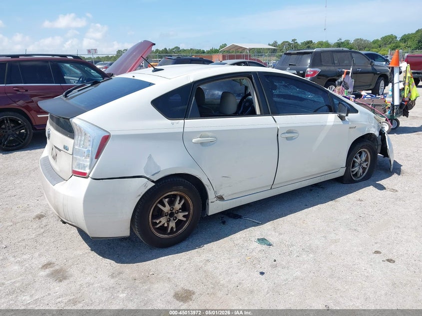 2010 Toyota Prius VIN JTDKN3DU5A0018648 IAAI salvage auction — ROLLOVER, Rebuildable (Florida), sold $575 on 2026-07-09 (photo 4)
