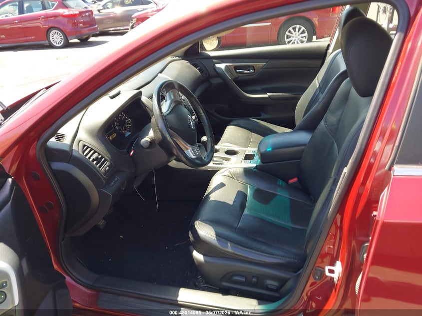 2015 Nissan Altima VIN 1N4AL3AP7FN349439 IAAI salvage auction — LEFT FRONT, Salvage Title, sold $550 on 2026-07-10 (photo 5)