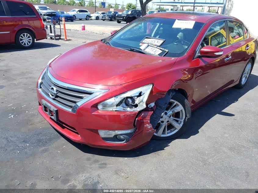 2015 Nissan Altima VIN 1N4AL3AP7FN349439 IAAI salvage auction — LEFT FRONT, Salvage Title, sold $550 on 2026-07-10 (photo 6)