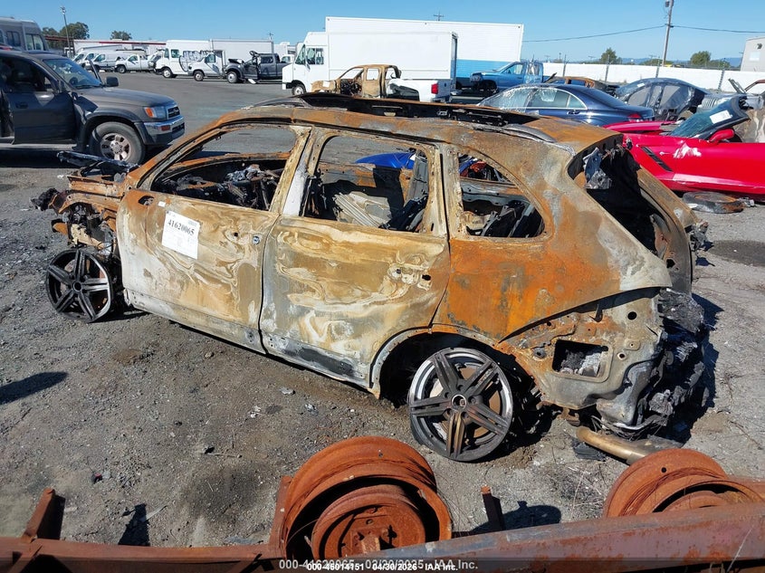 2016 Porsche Cayenne VIN WP1AB2A20GLA94172 IAAI salvage auction — TOTAL BURN, Non-Repairable (California), sold $100 on 2026-07-16 (photo 3)