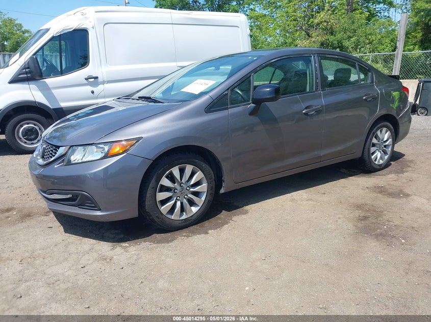 2015 Honda Civic VIN 19XFB2F55FE233052 IAAI salvage auction — FRONT & REAR, Salvage - Greater Than 75% (Maryland), sold $1,650 on 2026-07-31 (photo 2)