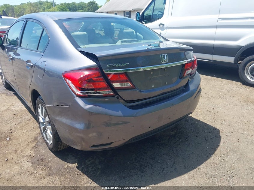 2015 Honda Civic VIN 19XFB2F55FE233052 IAAI salvage auction — FRONT & REAR, Salvage - Greater Than 75% (Maryland), sold $1,650 on 2026-07-31 (photo 6)