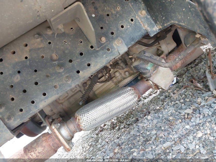 2017 Isuzu Npr VIN JALC4J161H7000584 IAAI salvage auction — FRONT END, Salvage Title, sold $25 on 2026-09-07 (photo 9)
