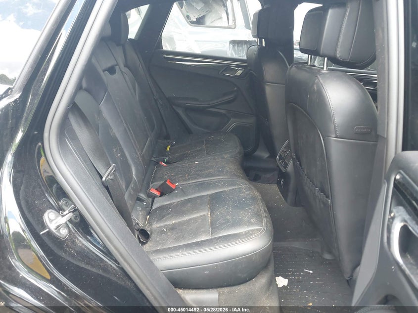 2023 Porsche Macan VIN WP1AA2A59PLB12875 IAAI salvage auction — LEFT REAR, Salvage (Massachusetts), sold $28,350 on 2026-08-04 (photo 8)